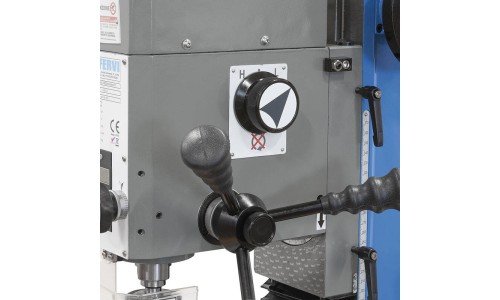 Fresadora de banc per engranatges T061A