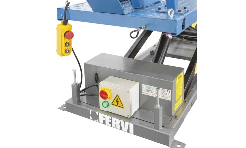 Elevador electro-hidráulico para motocicletas FERVI S029